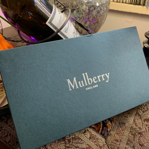 Authentic MULBERRY ENGLAND Calf leather/studs card/phone holder - Picture 10 of 13